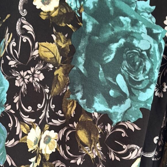 Venus Floral Cold Shoulder with faux leather straps Dress - Picture 4 of 5